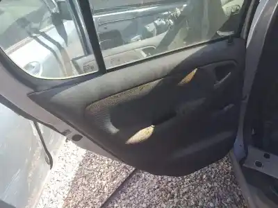Pezzo di ricambio per auto di seconda mano maniglia interna posteriore sinistra per toyota yaris (ncp1/nlp1/scp1) 1.3 expo riferimenti oem iam   