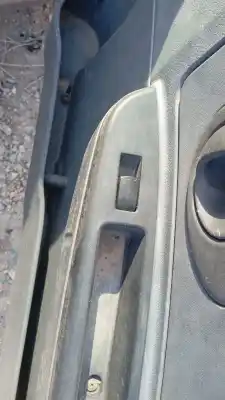 Автозапчастина б/у передній правий віконний вимикач для chevrolet matiz s посилання на oem iam 