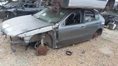 Peça sobressalente para automóvel em segunda mão Fechadura Da Porta Dianteira Esquerda por SEAT LEON (1M1) 1.9 TDI Referências OEM IAM   