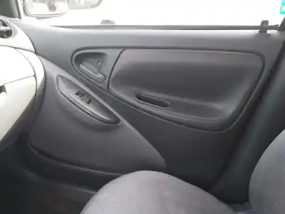 Second-hand car spare part right front door trim for toyota yaris (ncp1/nlp1/scp1) 1.0 linea luna oem iam references 