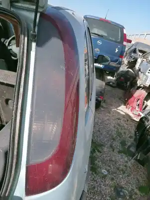 Автозапчастина б/у правий ліхтар для opel corsa c furgoneta/hatchback (x01) 1.7 di 16v (f08, w5l) посилання на oem iam 