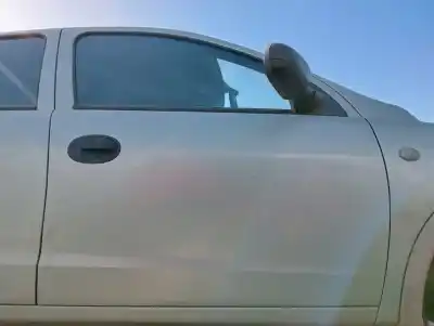 Автозапчастина б/у передні праві двері для opel corsa c furgoneta/hatchback (x01) 1.7 di 16v (f08, w5l) посилання на oem iam 