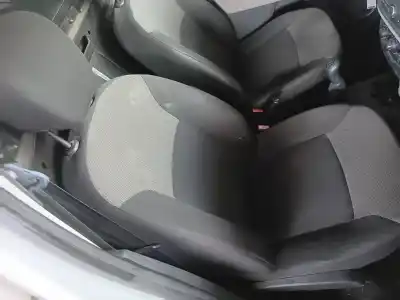 Автозапчастина б/у передній правий ремін безпеки для DACIA DOKKER SL Eficacia Посилання на OEM IAM   