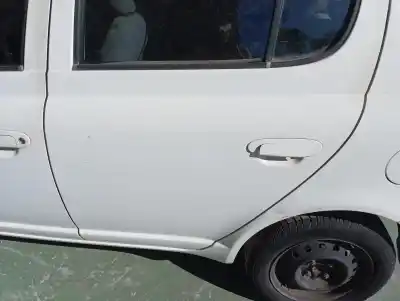 Автозапчастина б/у двері задні ліві для toyota yaris (ncp1/nlp1/scp1) 1.3 16v cat посилання на oem iam 
