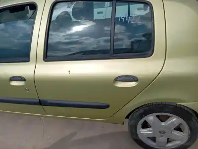 Автозапчасти б/у задняя левая дверь за renault clio ii fase ii (b/cb0) base authentique 82 cv / 60 kw ссылки oem iam 