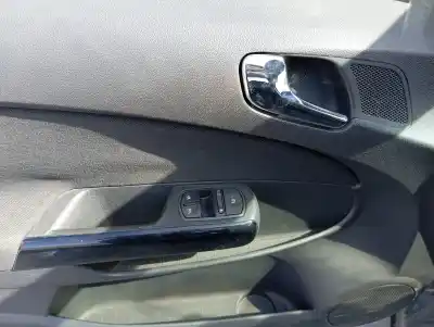 Pezzo di ricambio per auto di seconda mano interruttore alzacristalli anteriore sinistro per opel corsa d catch me riferimenti oem iam 