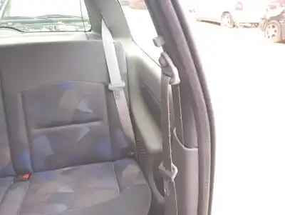 Автозапчастина б/у задній лівий ремін безпеки для renault clio ii fase i (b/cbo) 1.2 посилання на oem iam 
