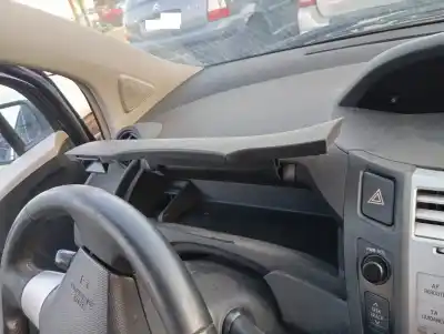 Pièce détachée automobile d'occasion boite à gants pour toyota yaris (ksp9/scp9/nlp9) básico références oem iam 