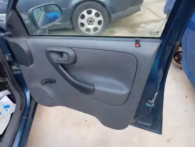 Автозапчастина б/у регулятор переднього правого скла для opel corsa c furgoneta/hatchback (x01) 1.7 di 16v (f08, w5l) посилання на oem iam 