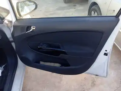 Piesă de schimb auto la mâna a doua Fața De La Ușa Din Dreapta Partea Din Fațã De Plastic pentru OPEL CORSA D CMon Referințe OEM IAM   
