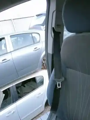 Автозапчастина б/у передній правий ремін безпеки для opel corsa d catch me посилання на oem iam 