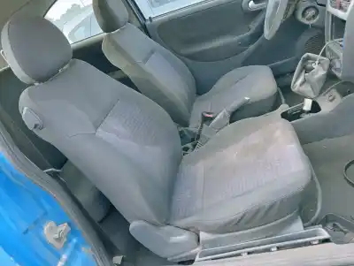 Автозапчастина б/у передне праве сиділо для opel corsa c furgoneta/hatchback (x01) 1.7 di 16v (f08, w5l) посилання на oem iam 