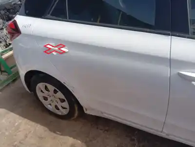 Автозапчастина б/у ДВЕРІ ЗАДНІ ПРАВІ для HYUNDAI I20 II (GB, IB)  Посилання на OEM IAM   