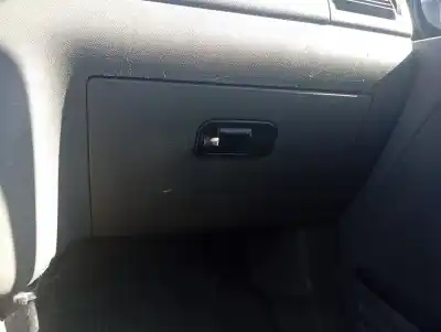 Автозапчасти б/у бардачок за ford transit connect (tc7) furgón (2006->) ссылки oem iam  Автозапчасти б/у бардачок за ford transit connect (tc7) furgón (2006->) ссылки oem iam