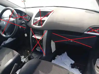 Автозапчасти б/у панель приборов за PEUGEOT 207 XS Pack ссылки OEM IAM   