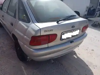Автозапчастина б/у задній бампер для FORD ESCORT BERL./TURNIER Atlanta Berlina Посилання на OEM IAM   