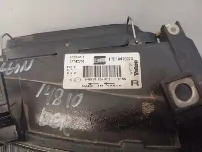 Peça sobressalente para automóvel em segunda mão FAROL / FAROLIM DIREITO por SEAT LEON (1M1)  Referências OEM IAM 1M 1941002D  
