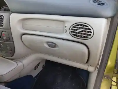 Автозапчастина б/у бардачок для renault scenic (ja..) 1.9 dci century 102 cv / 75 kw посилання на oem iam 