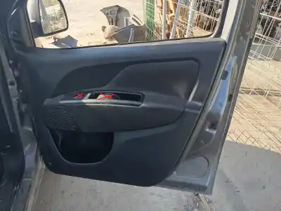 Автозапчастина б/у оббірка передніх дверей ліва для fiat doblo ii cargo (263) furgón base посилання на oem iam 