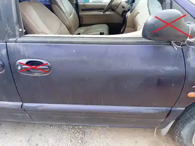 Автозапчастина б/у передні праві двері для chrysler voyager (gs) 2.5 td посилання на oem iam 