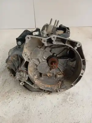 Second-hand car spare part gearbox for ford puma titanium 120 cv / 88 kw oem iam references av6r-7f097-g-f