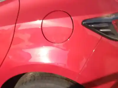 Peça sobressalente para automóvel em segunda mão tampa de combustível externa por toyota corolla (e21) hybrid style 140 cv / 103 kw referências oem iam 