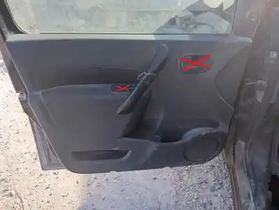 Peça sobressalente para automóvel em segunda mão Forra / Revestimento Da Porta Dianteira Esquerda por RENAULT KANGOO Dynamique Acción Especial Referências OEM IAM   