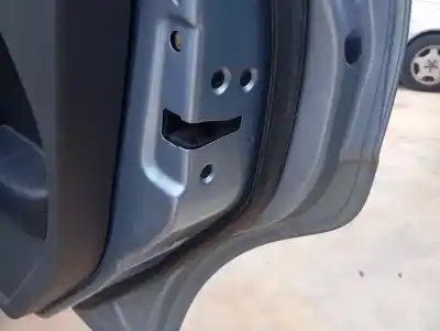 Peça sobressalente para automóvel em segunda mão fechadura da porta traseira direita por ford focus berlina (cap) ghia referências oem iam 