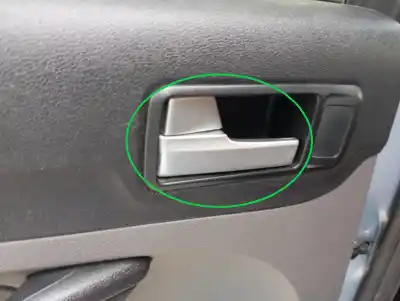 Peça sobressalente para automóvel em segunda mão puxador interior traseiro esquerdo por ford focus berlina (cap) ghia referências oem iam 