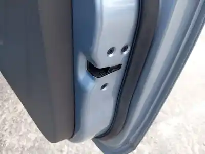 Peça sobressalente para automóvel em segunda mão fechadura da porta dianteira direita por ford focus berlina (cap) ambiente (d) referências oem iam 