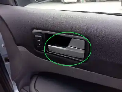 Peça sobressalente para automóvel em segunda mão puxador interior dianteiro direito por ford focus berlina (cap) ambiente (d) referências oem iam 