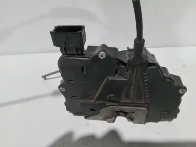 Pezzo di ricambio per auto di seconda mano serratura porta anteriore sinistra per opel corsa d ´´111 years´´ riferimenti oem iam 13258271  