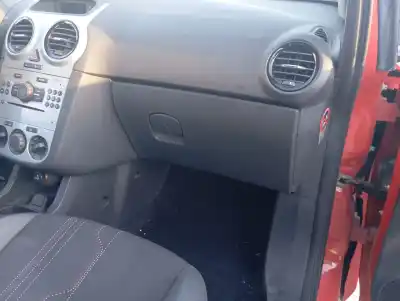 Peça sobressalente para automóvel em segunda mão porta luvas por opel corsa d ´´111 years´´ referências oem iam 