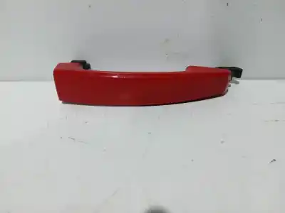 Peça sobressalente para automóvel em segunda mão puxador exterior dianteiro esquerdo por opel corsa d ´´111 years´´ referências oem iam 13255474  