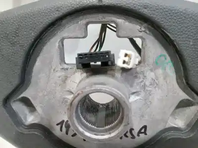 Peça sobressalente para automóvel em segunda mão Volante por OPEL CORSA D ´´111 Years´´ Referências OEM IAM 13296532  
