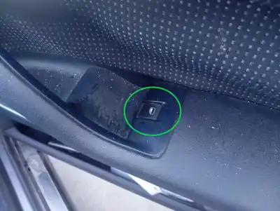Peça sobressalente para automóvel em segunda mão botão / interruptor elevador vidro dianteiro direito por audi a3 (8p) 2.0 fsi ambiente referências oem iam 
