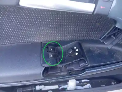 Peça sobressalente para automóvel em segunda mão botão / interruptor elevador vidro dianteiro esquerdo por audi a3 (8p) 2.0 fsi ambiente referências oem iam 