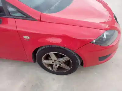 İkinci el araba yedek parçası ön Sag çamurluk için SEAT LEON (1P1) Comfort Limited OEM IAM referansları   