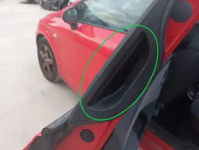 Pezzo di ricambio per auto di seconda mano maniglia esterna posteriore sinistra per seat leon (1p1) comfort limited riferimenti oem iam 