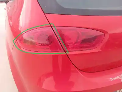 Peça sobressalente para automóvel em segunda mão Farolim Traseiro Esquerdo por SEAT LEON (1P1) Comfort Limited Referências OEM IAM   