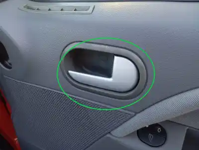 Pezzo di ricambio per auto di seconda mano maniglia interna anteriore destra per ford fiesta (cbk) ambiente riferimenti oem iam 
