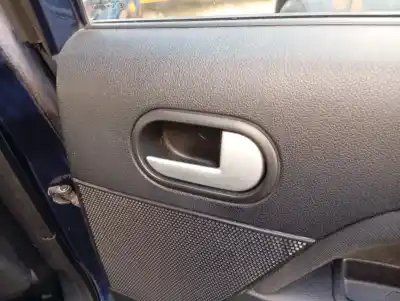 Peça sobressalente para automóvel em segunda mão puxador interior traseiro direito por ford fiesta (cbk) ambiente referências oem iam 