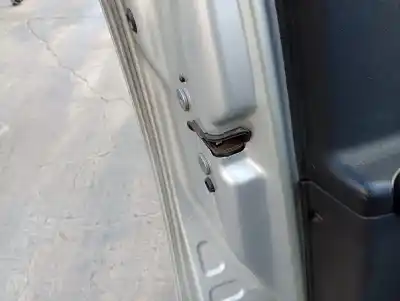 Second-hand car spare part left front door lock for citroen c4 berlina collection oem iam references 