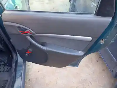 Pièce détachée automobile d'occasion GARNITURE DE PORTE ARRIÈRE DROITE pour FORD FOCUS BERLINA (CAK) Ambiente Références OEM IAM   