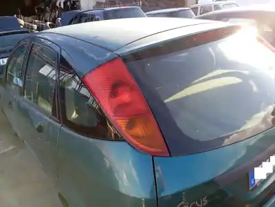 Pièce détachée automobile d'occasion FEU ARRIÈRE GAUCHE pour FORD FOCUS BERLINA (CAK) Ambiente Références OEM IAM   