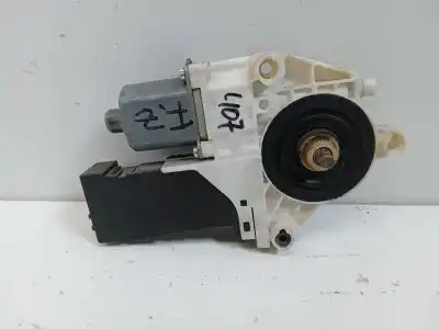 Tweedehands auto-onderdeel MOTOR LINKS VOOR RUIT voor PEUGEOT 407 ST Sport OEM IAM-referenties 994650102  