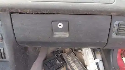 Pièce détachée automobile d'occasion BOITE À GANTS pour MERCEDES-BENZ CLASE SLK (W170) ROADSTER 200 (170.435) 136 CV / 100 KW Références OEM IAM   