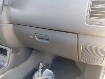 Peça sobressalente para automóvel em segunda mão PORTA LUVAS por MITSUBISHI L 200 (K6/7) 2500 TD American Spirit Referências OEM IAM   