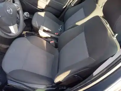 Pezzo di ricambio per auto di seconda mano  per OPEL ZAFIRA B  Riferimenti OEM IAM   
