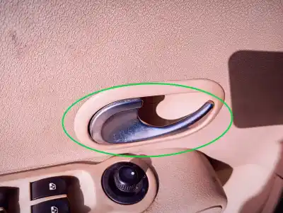 Second-hand car spare part interior left front handle for renault modus confort dynamique oem iam references 